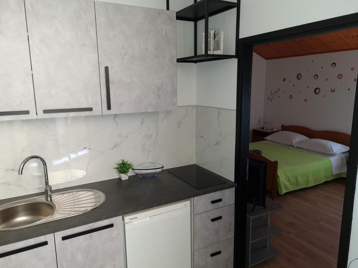 Apartments Dolac Primošten Eksteriør bilde